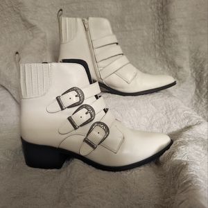 Steve Madden Leather Booties